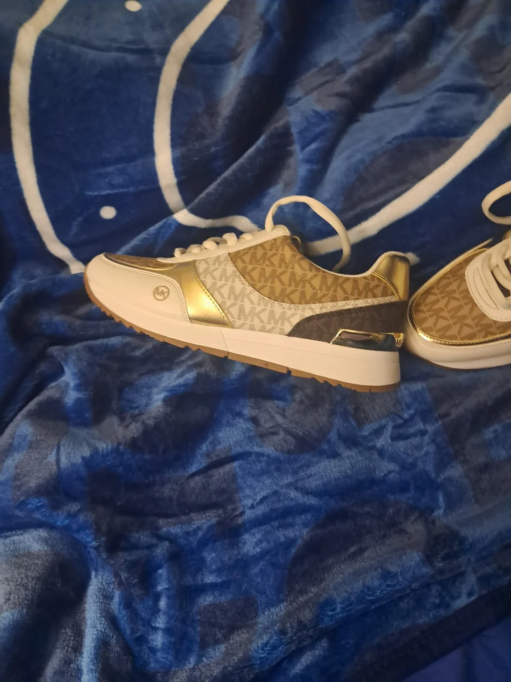Michael Kors stylish michael